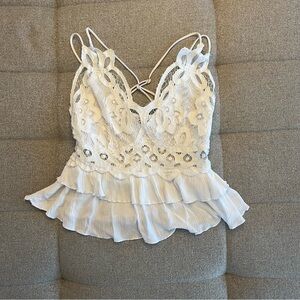 FRANCESCA WHITE LACE CROP TOP